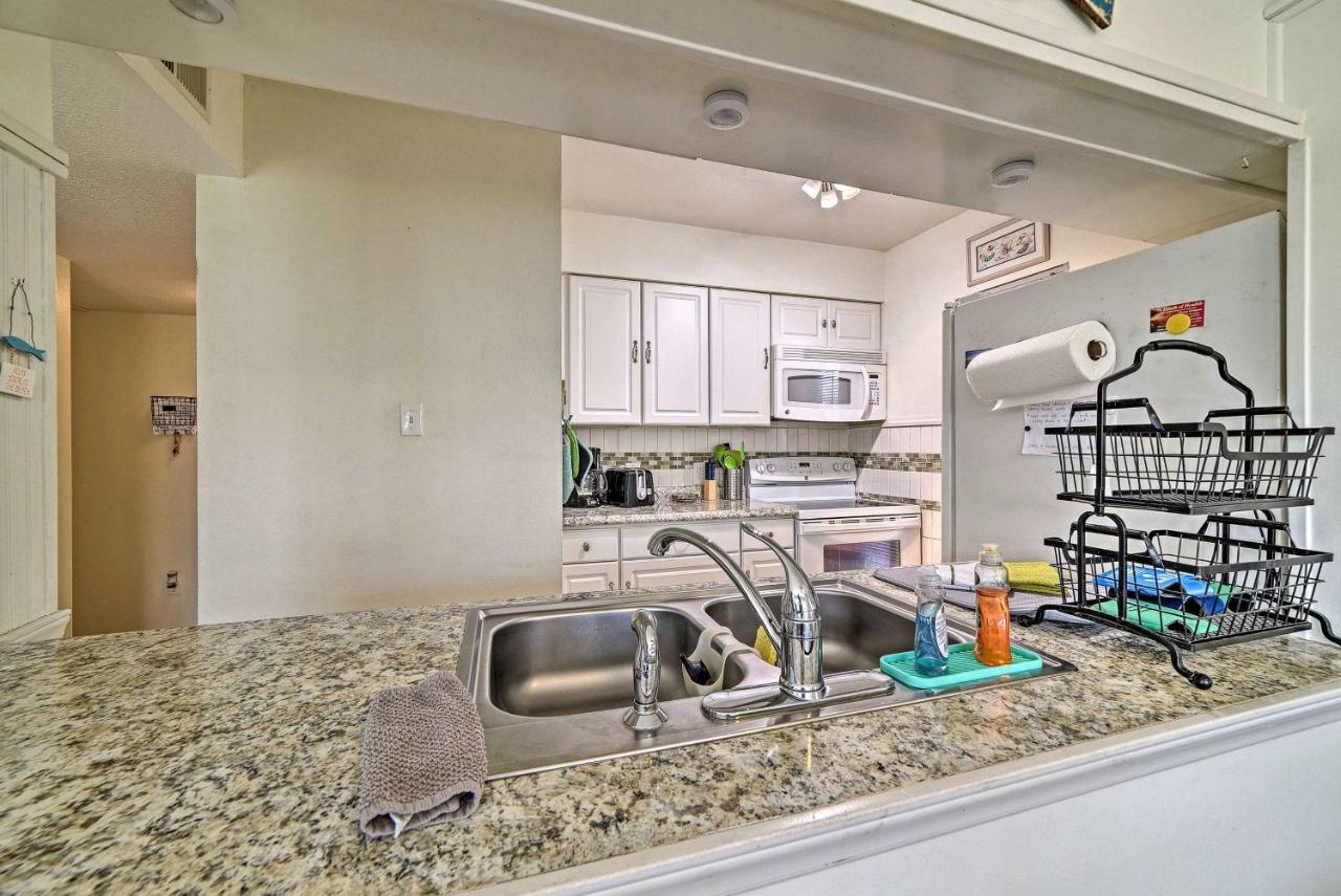 Breezy Corpus Christi Condo With Deck And Fishing Dock Luaran gambar